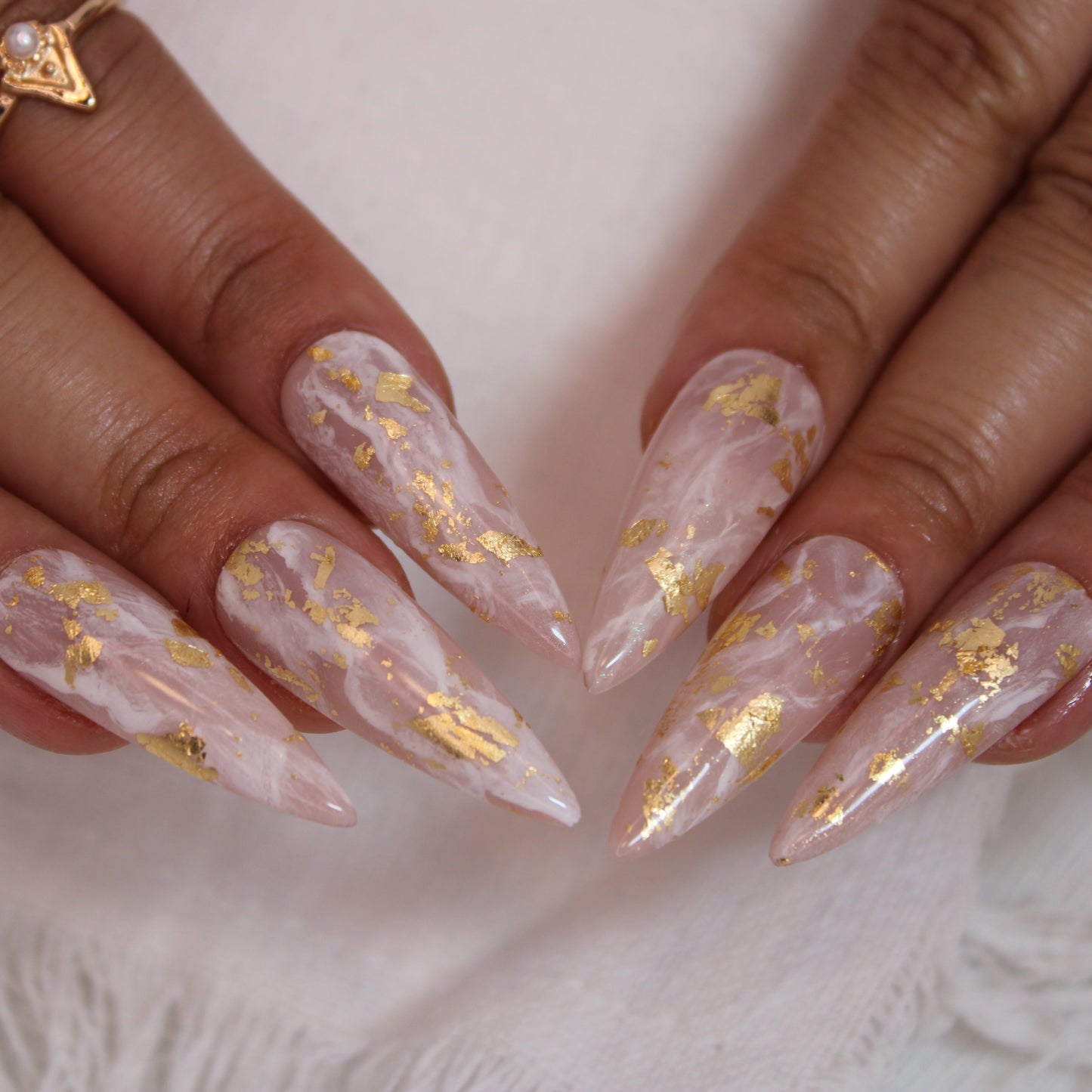 CHAMPAGNE STONE